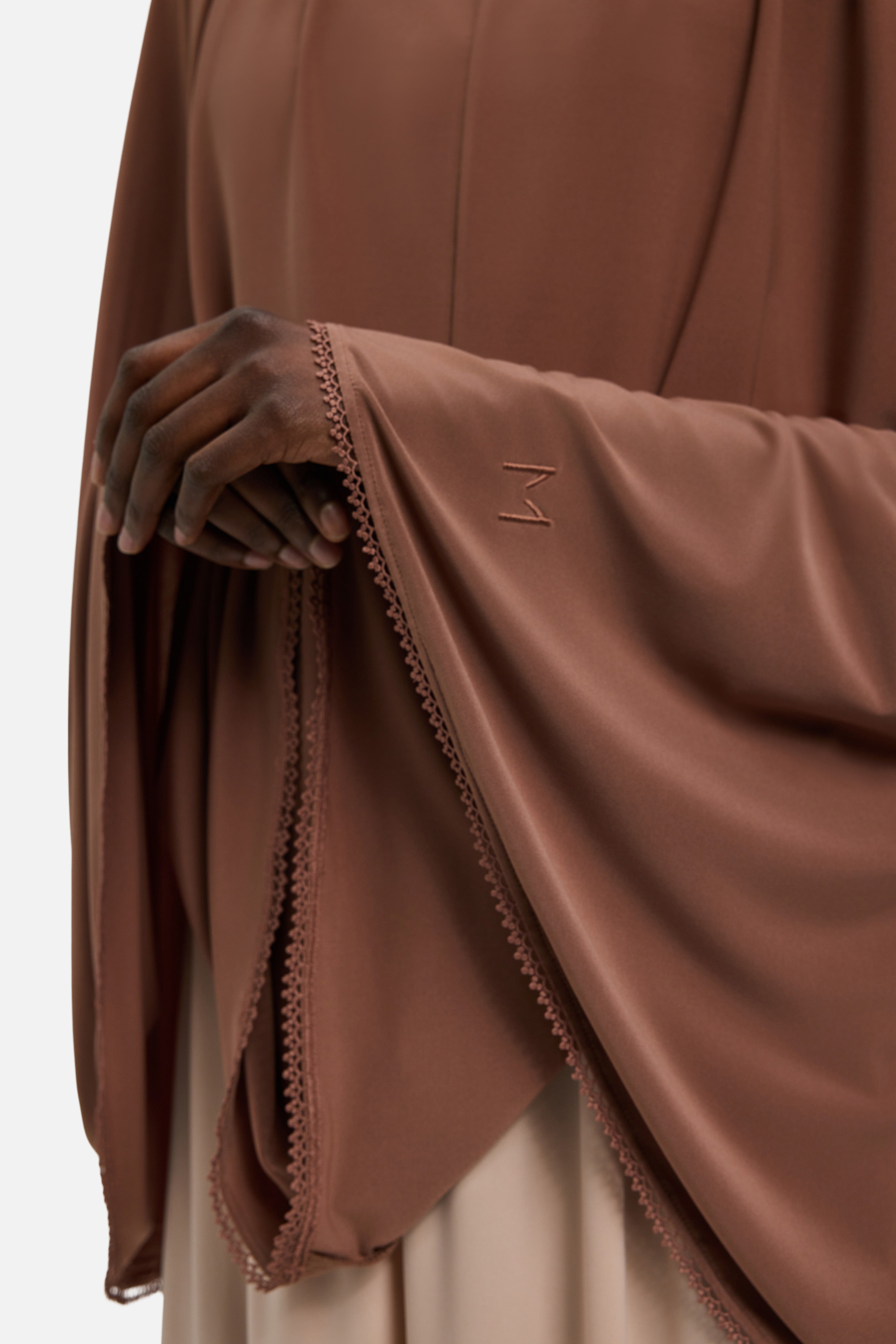 The Picot Edge Khimaar | Roasted Walnut