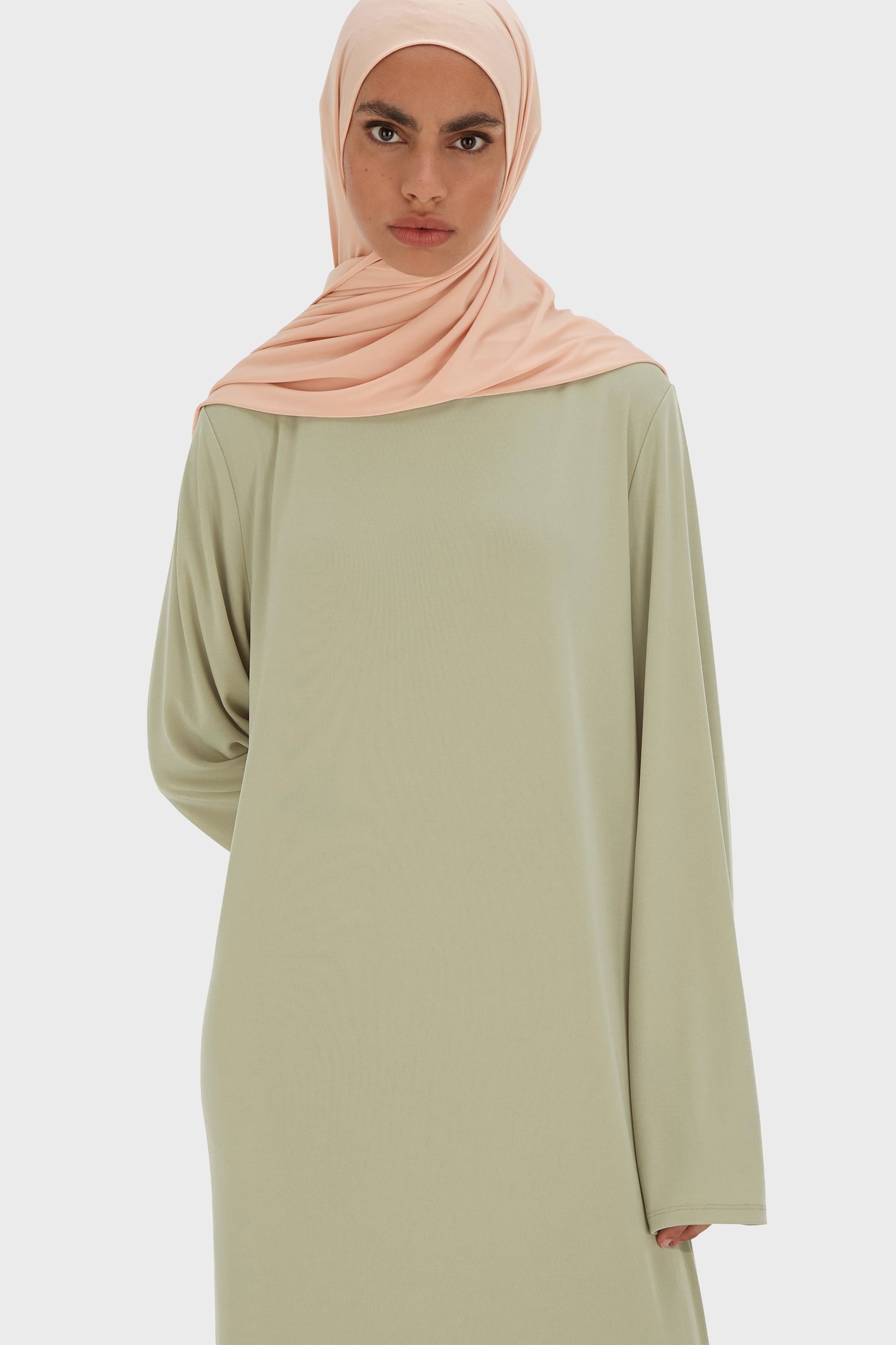 Essential Jersey Dress Short | Moss Gray