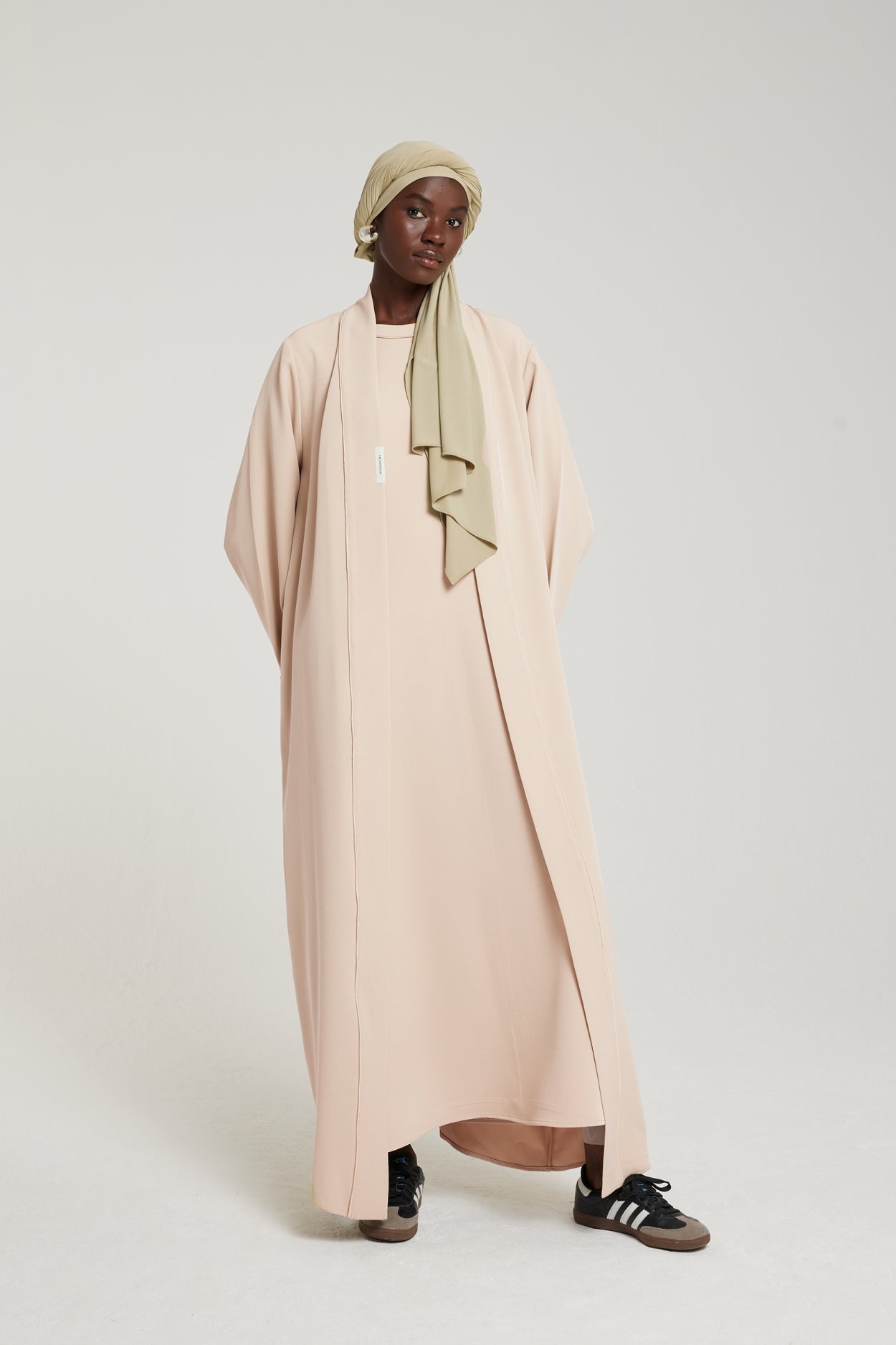 Essential Abaya - Regular | Vanilla