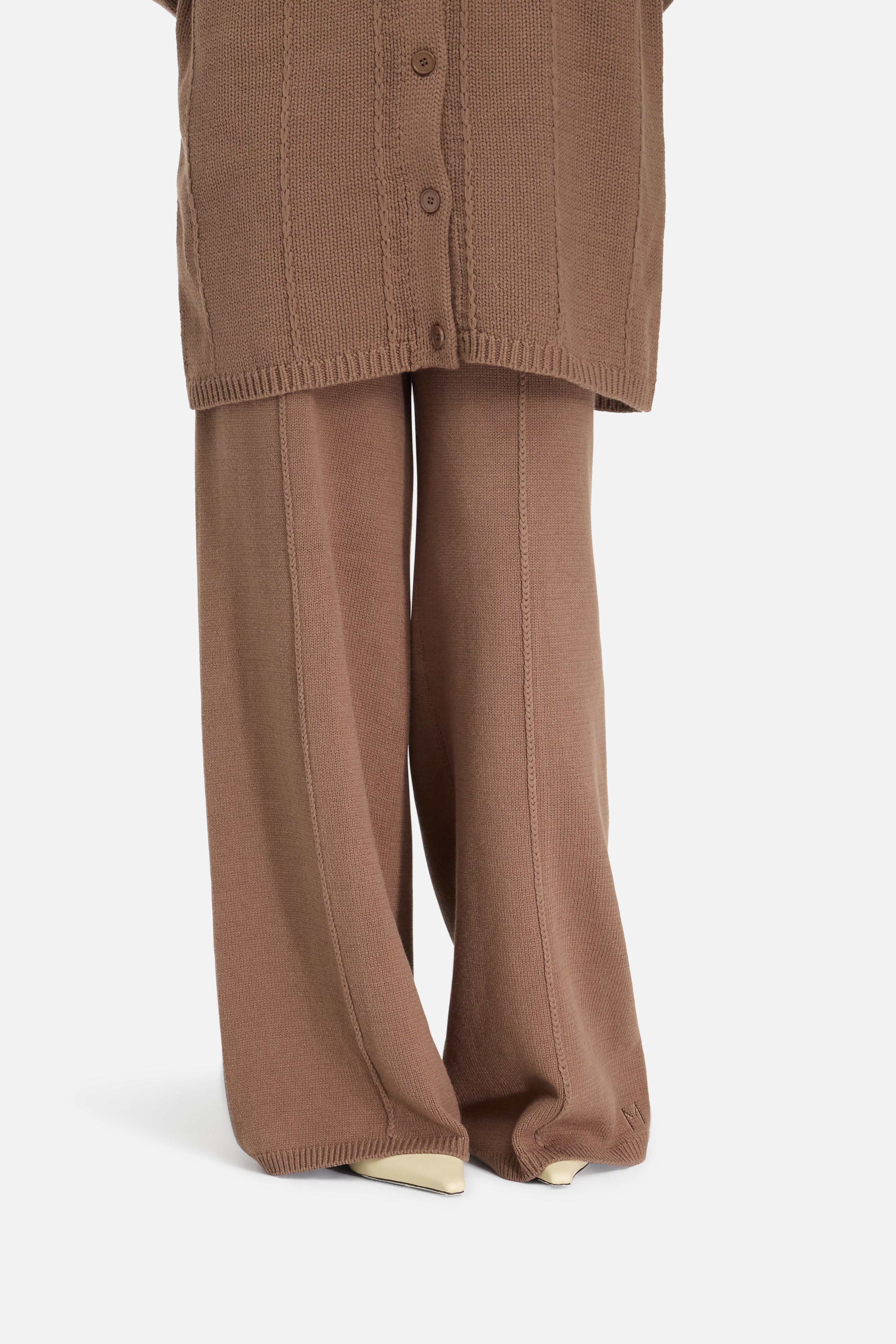 Knitted Cable Pants | Chocolate