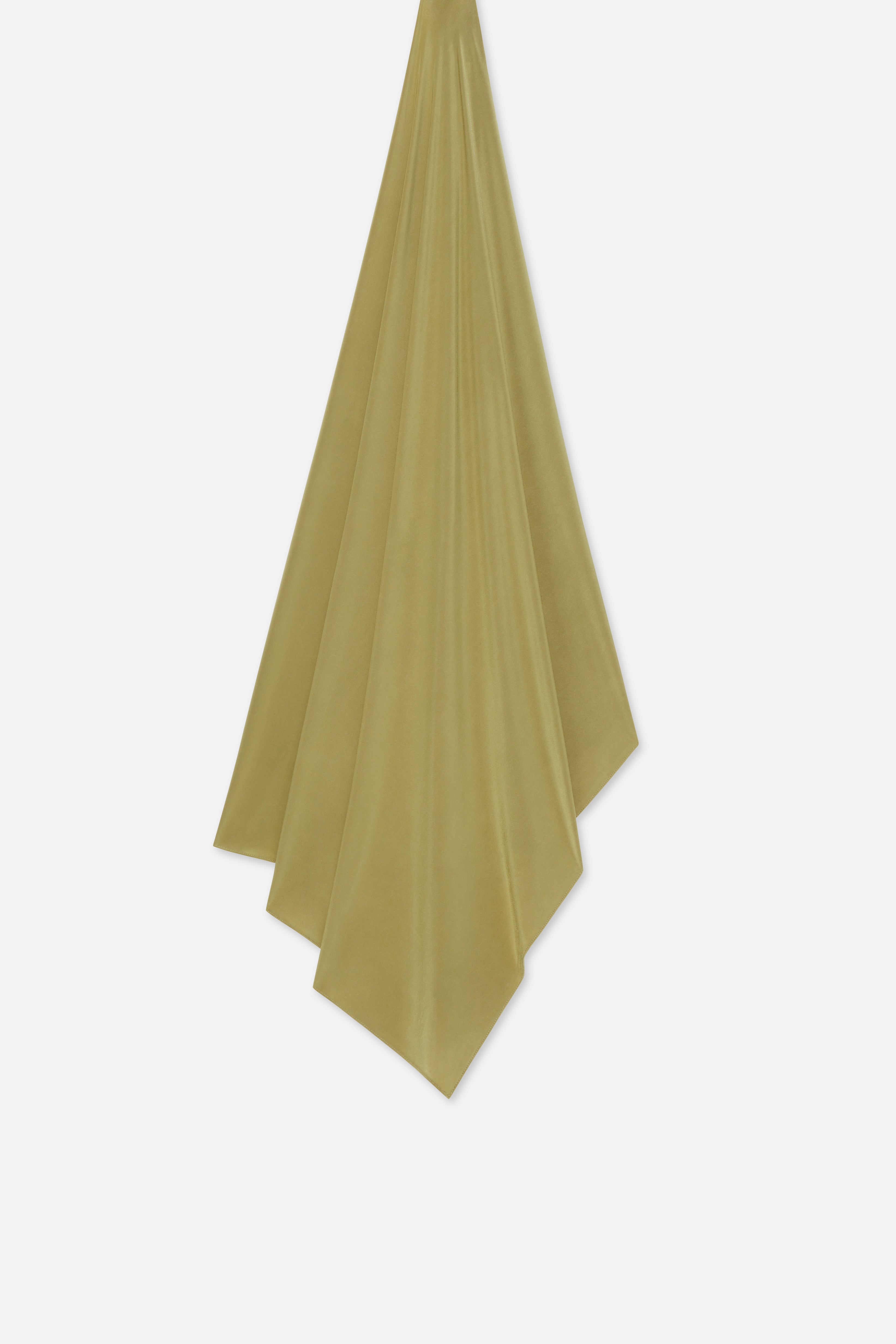 Flat lay green MERRACHI headscarf