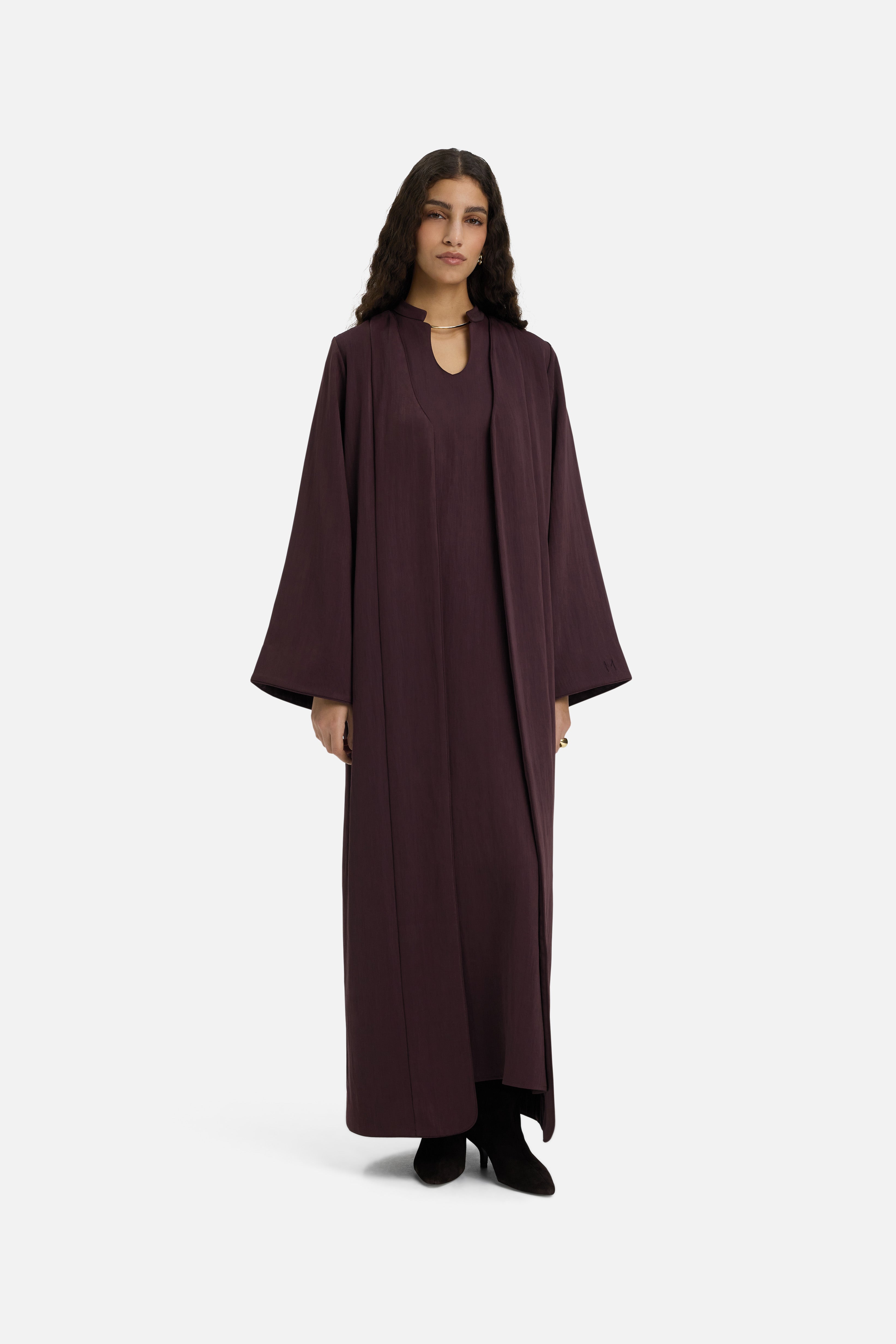 Front view model wearing purple abaya