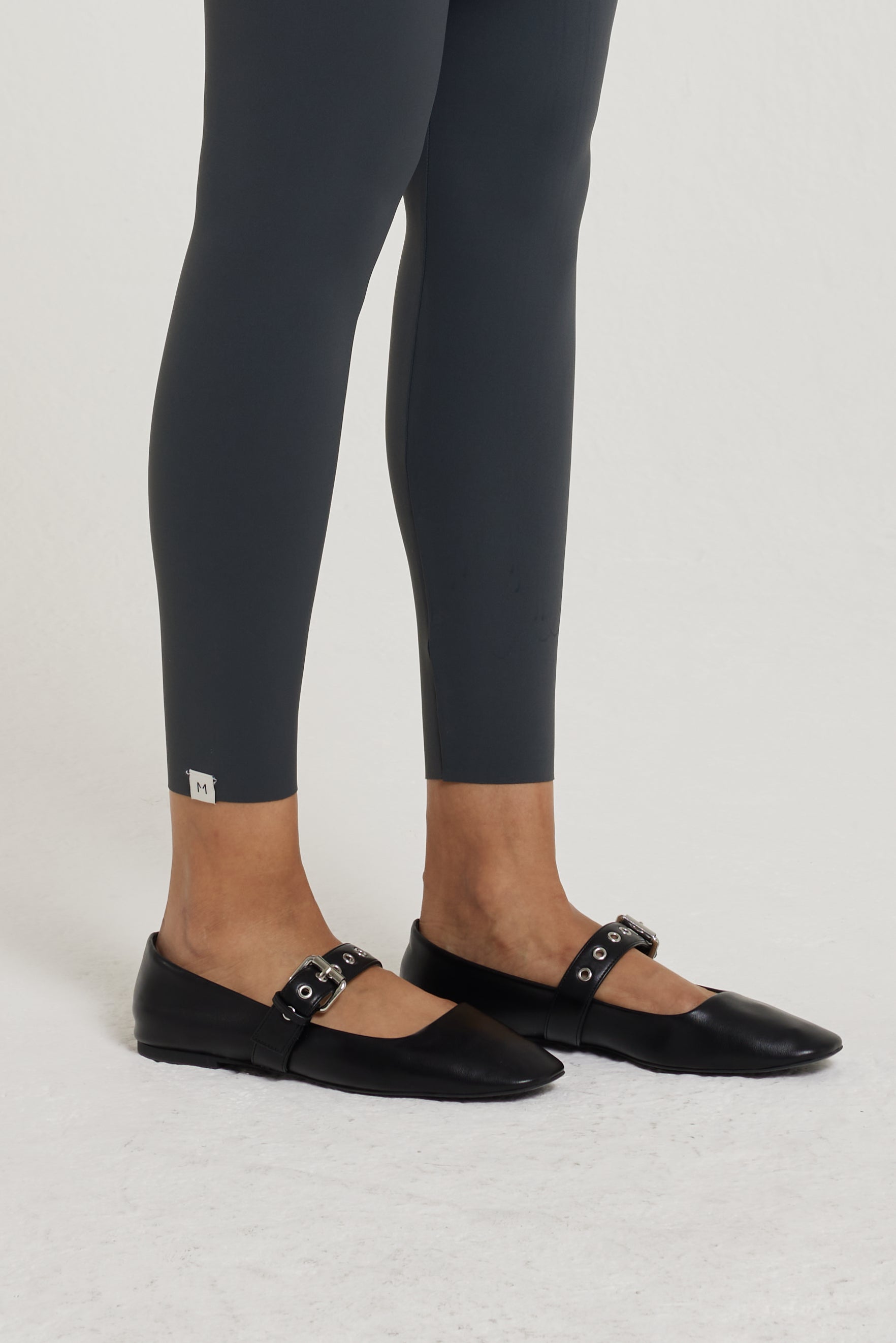 Essential Legging | Dark Grey