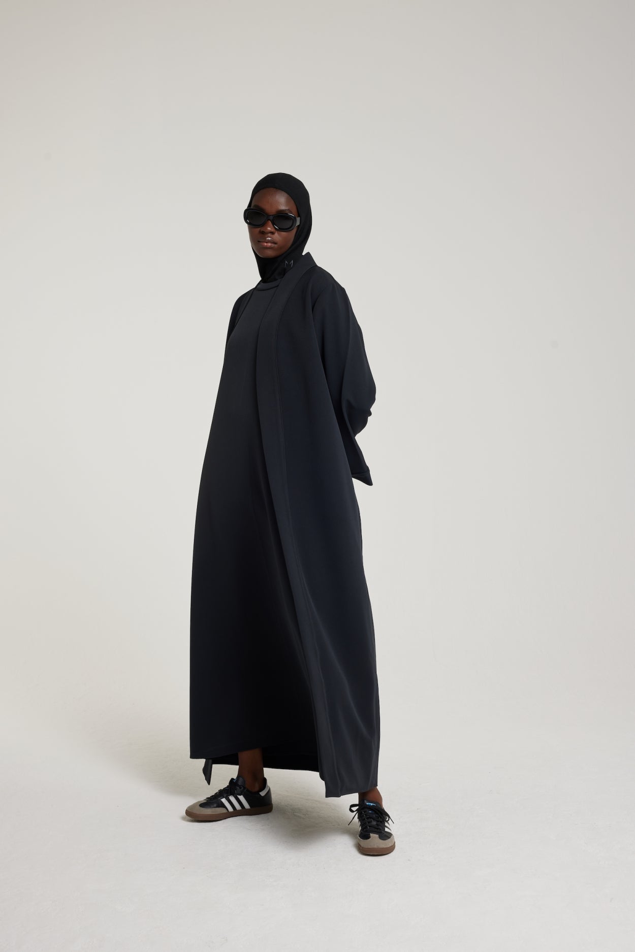 Essential Abaya - Short | Black