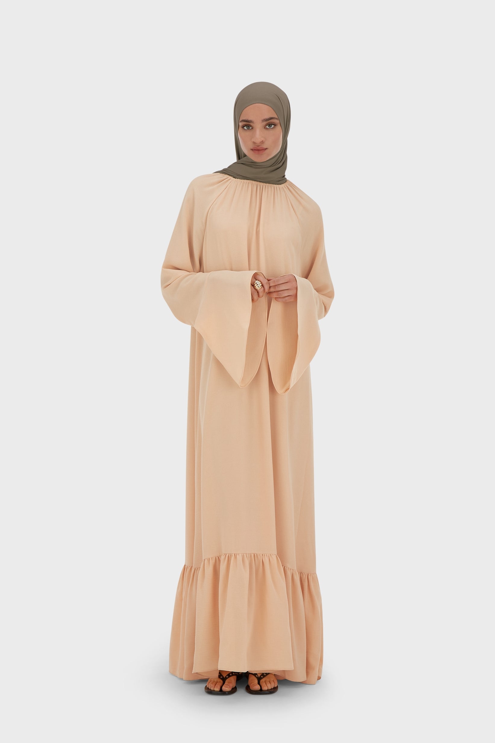 Crepe Dress | Beige Rose