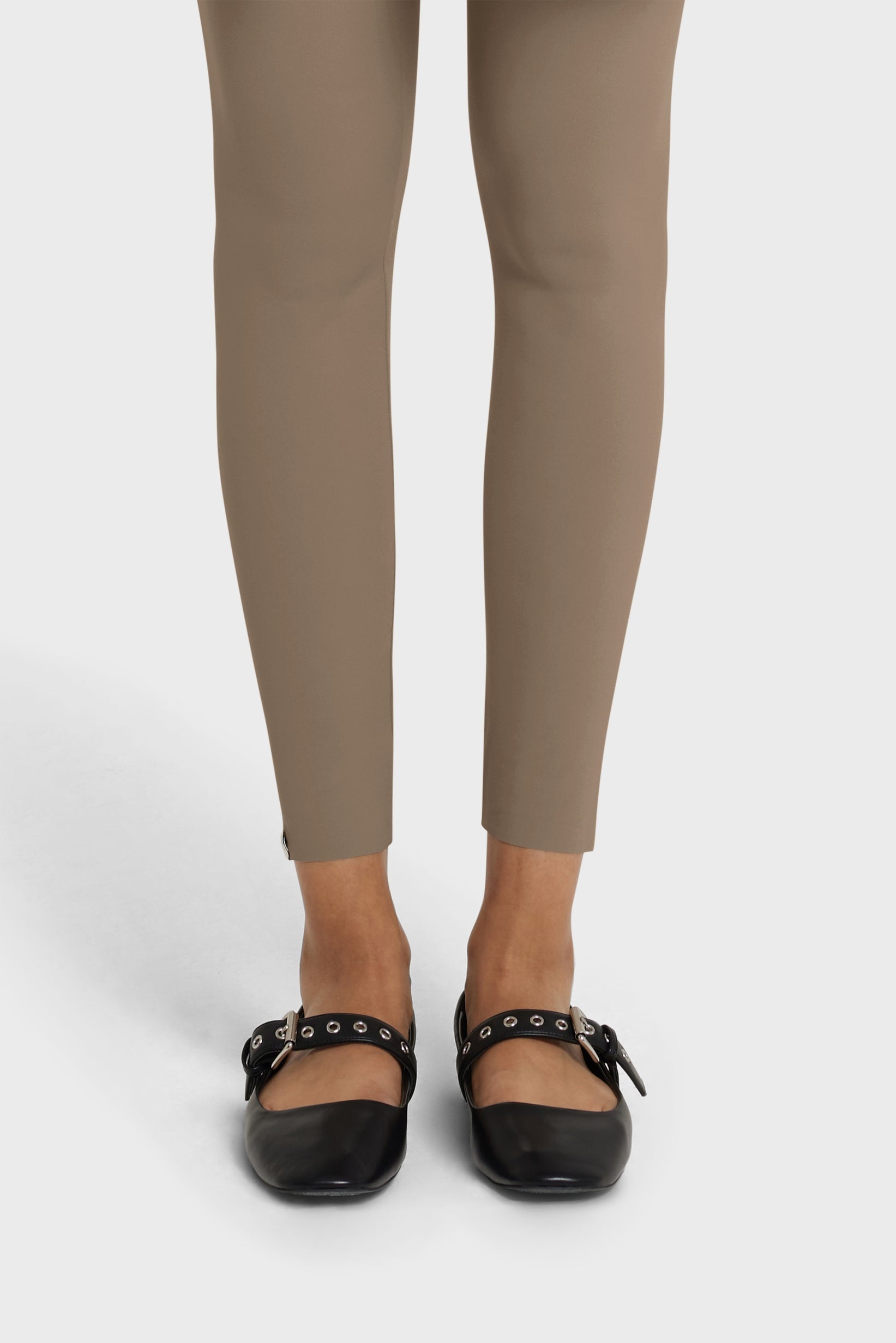 Essential Legging | Taupe