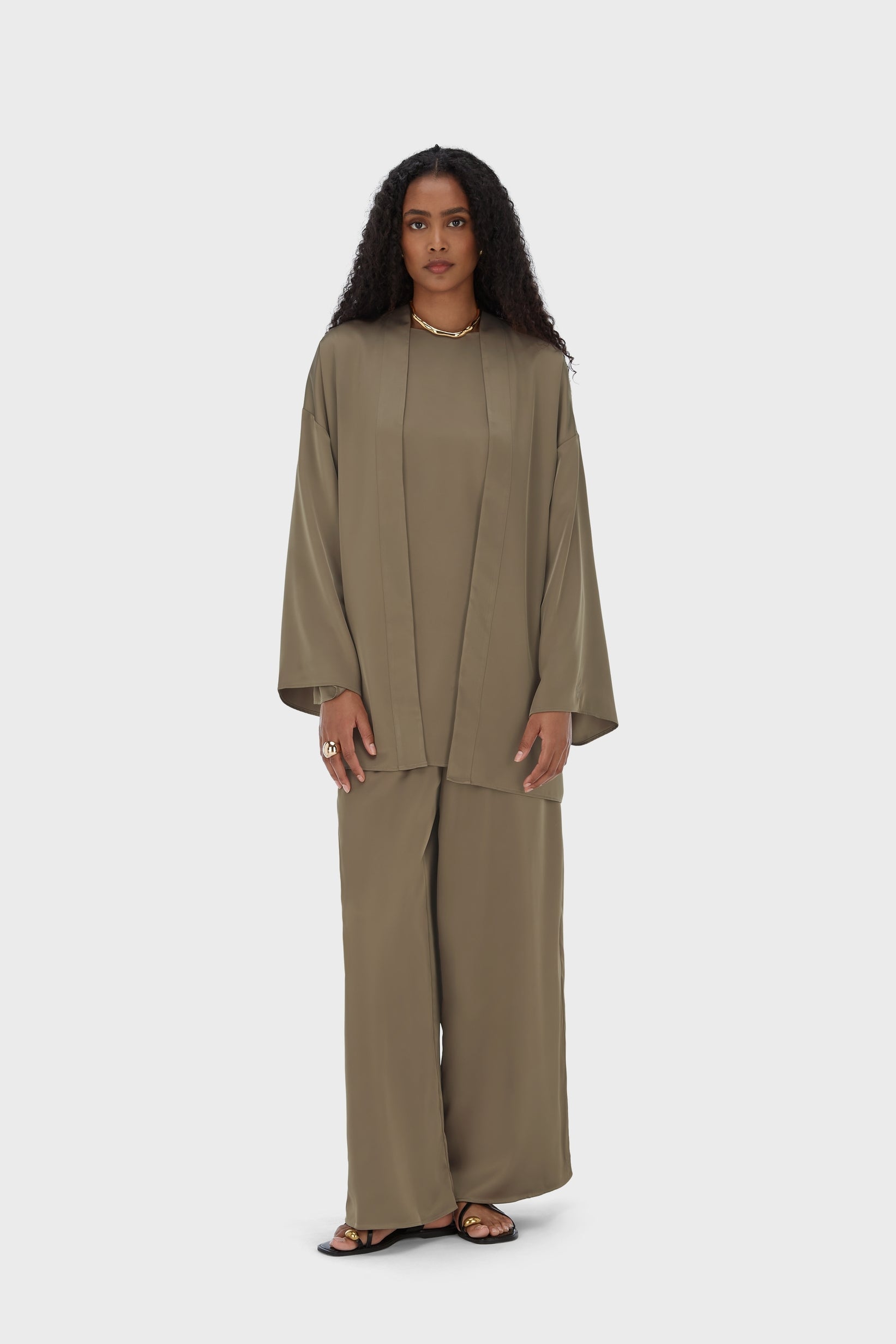 Short Satin Abaya | Taupe