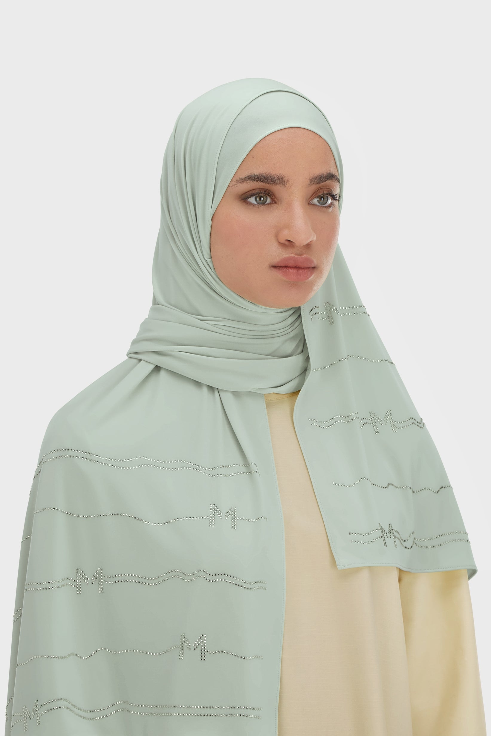 The Wave Premium | Ash Cloud