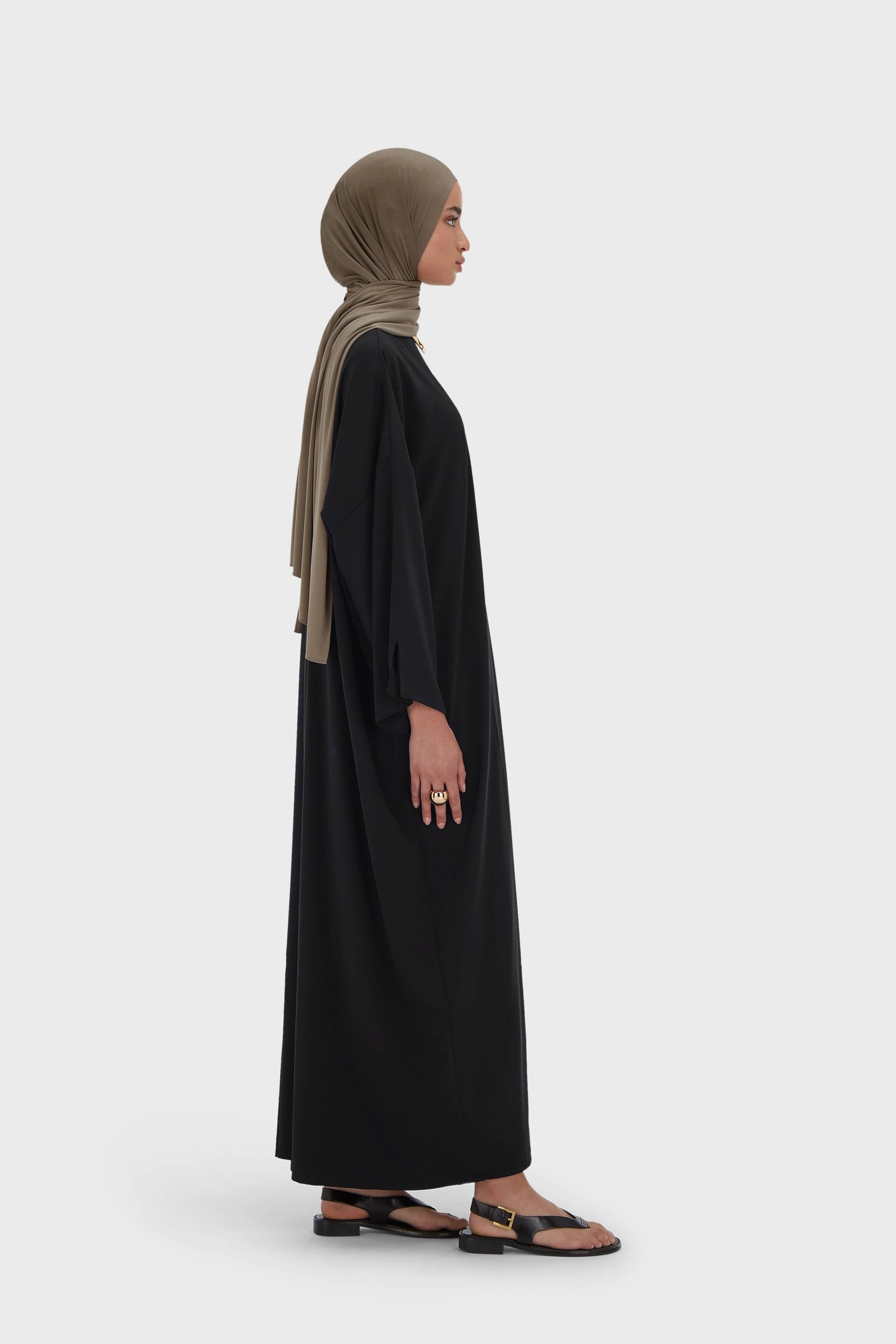 Woven Abaya Regular | Black