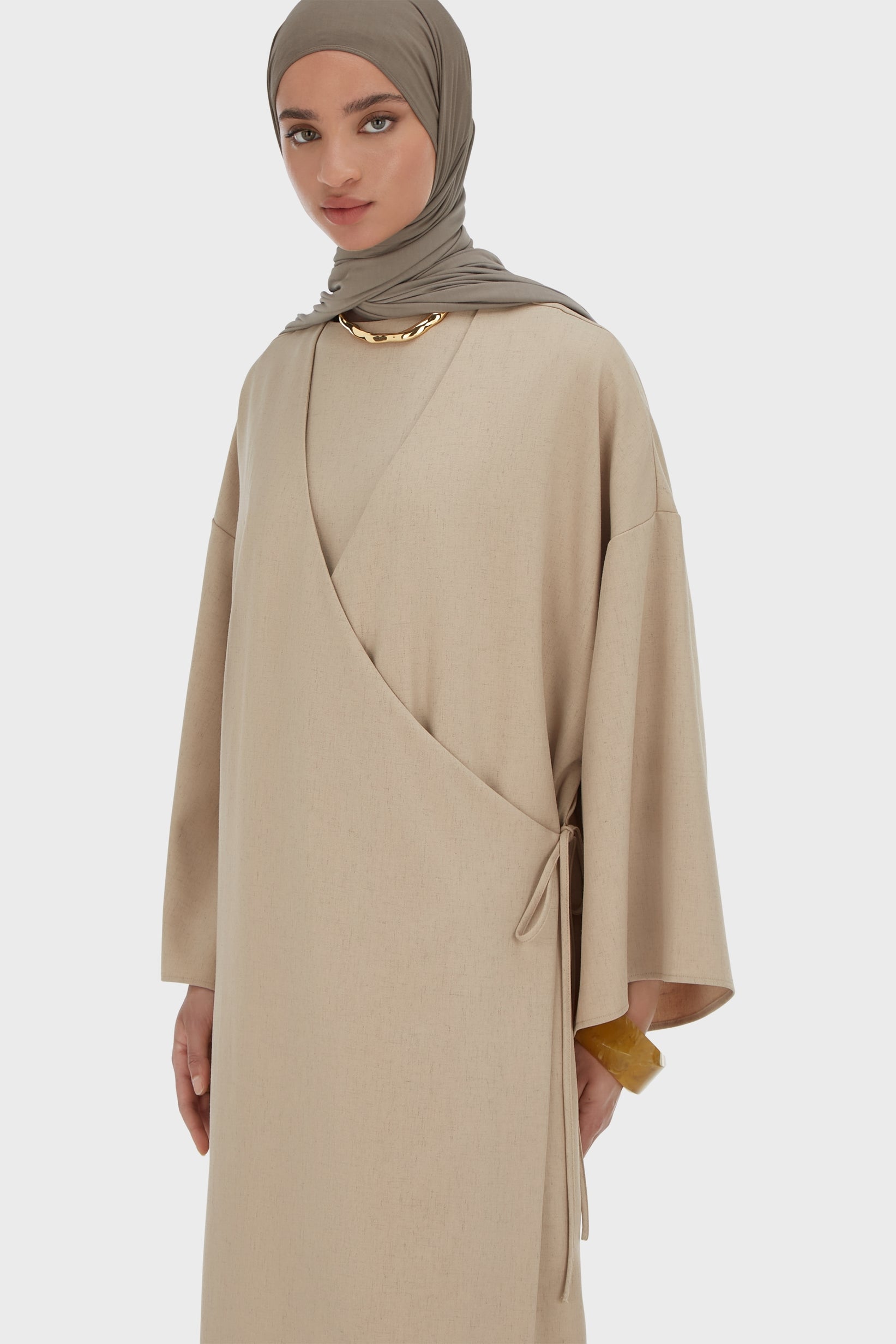 Wrap Abaya | White Pepper