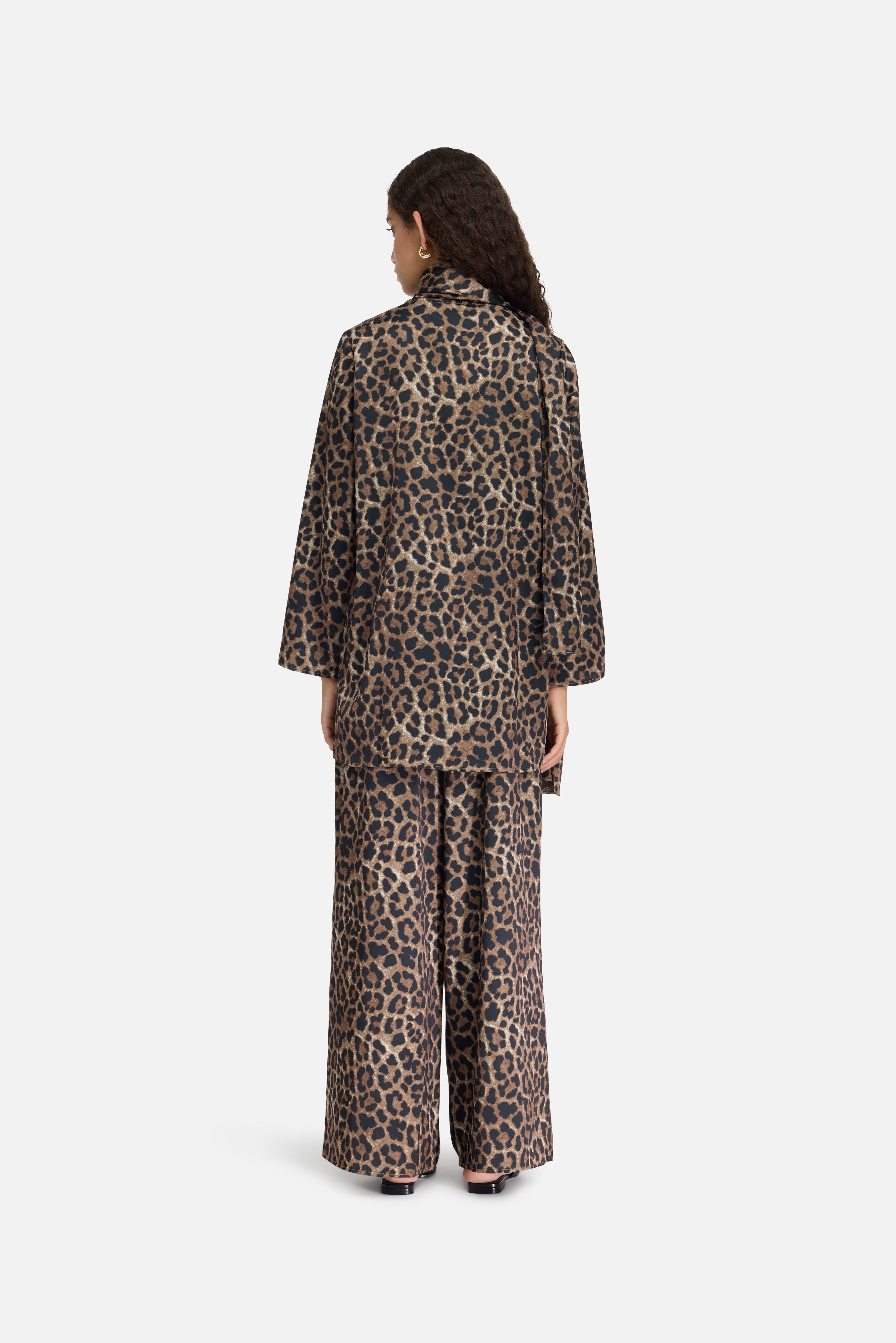 Satin Pleated Pants | Leopard