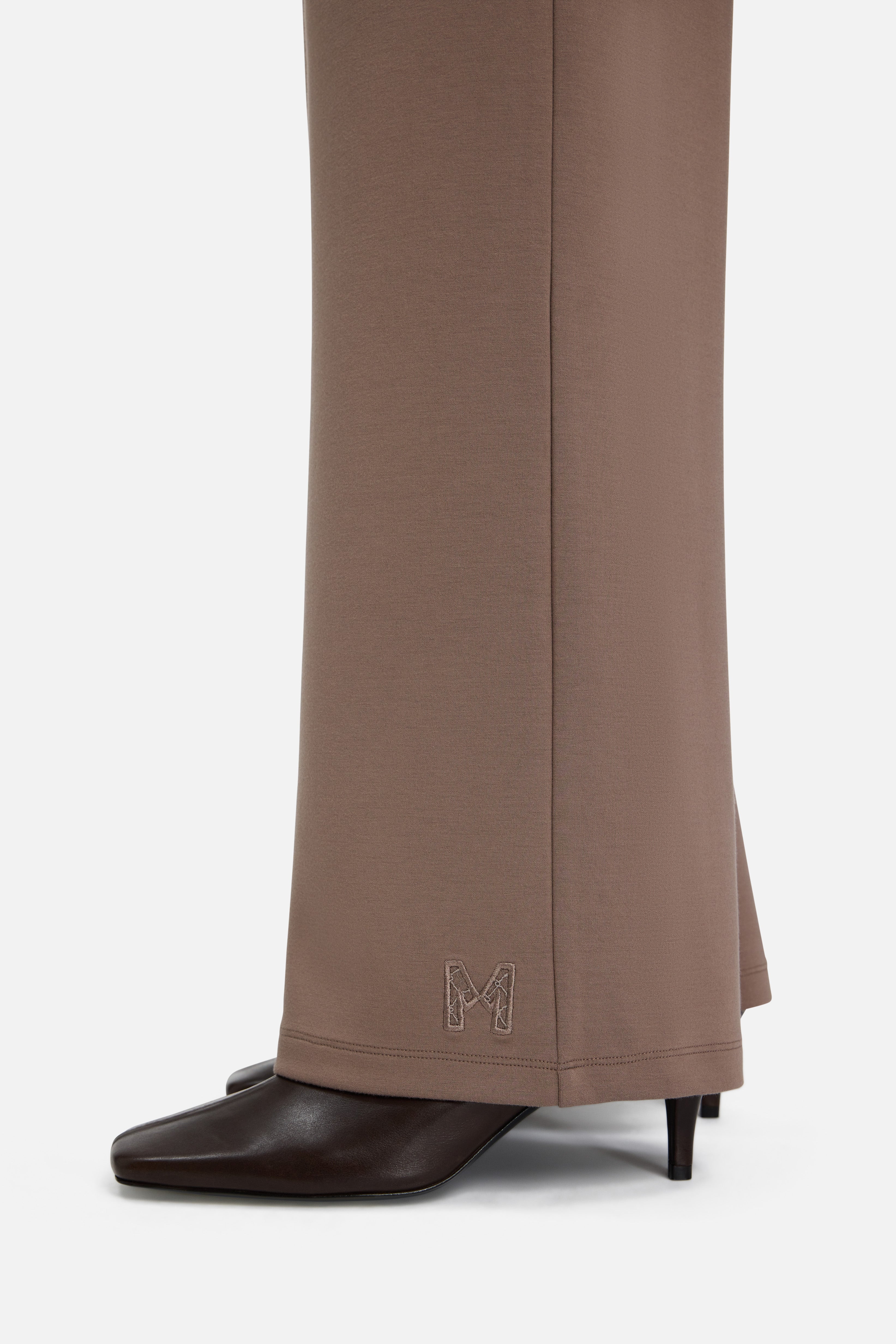 Taupe MERRACHI pants with logo on side