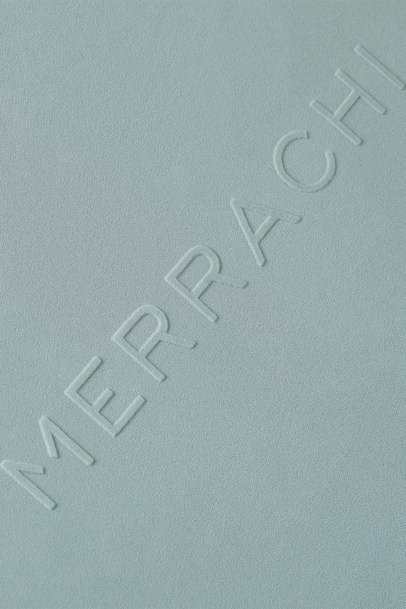 The Merrachi Flock Premium | Silver Blue