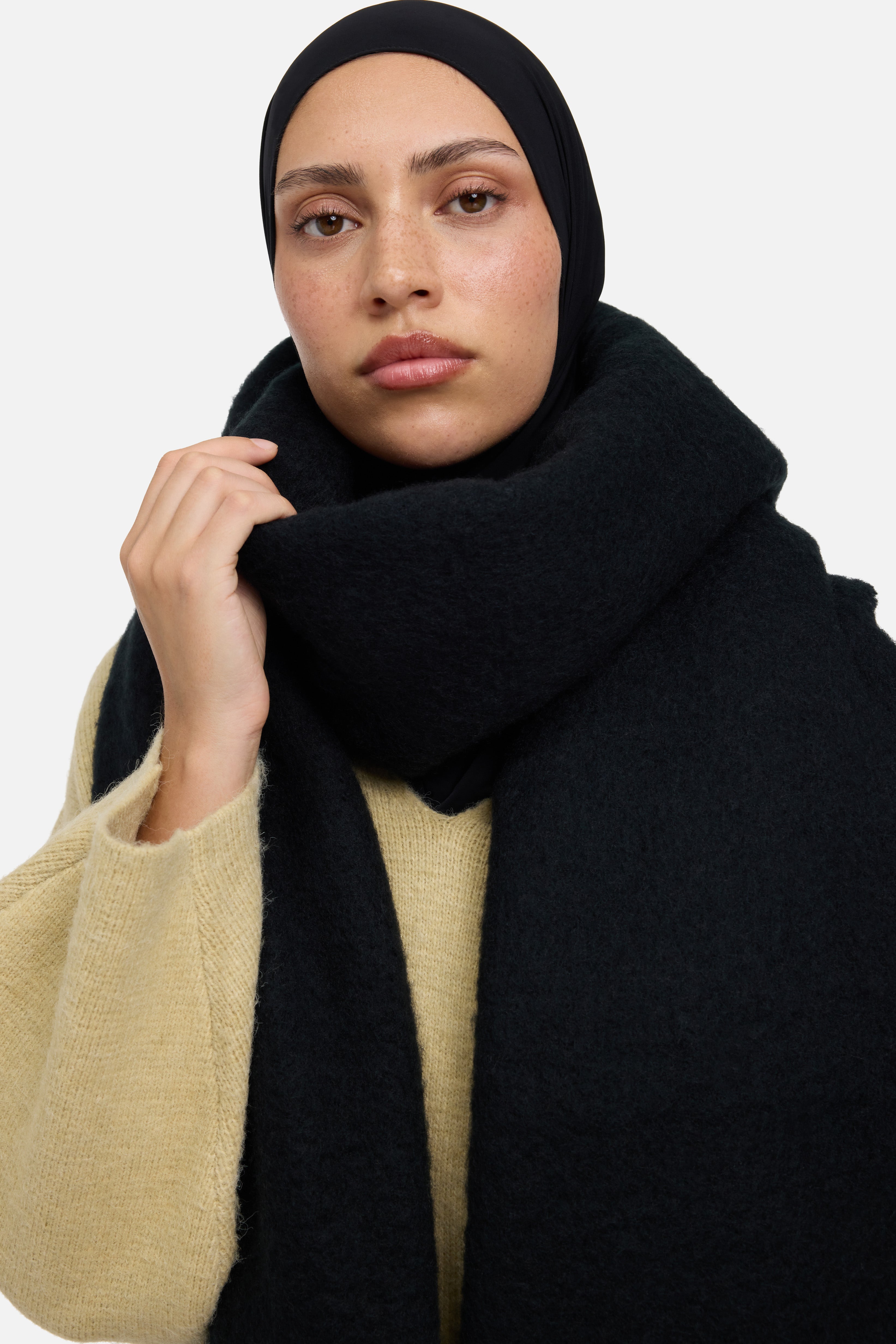 The Brushed Scarf | Black