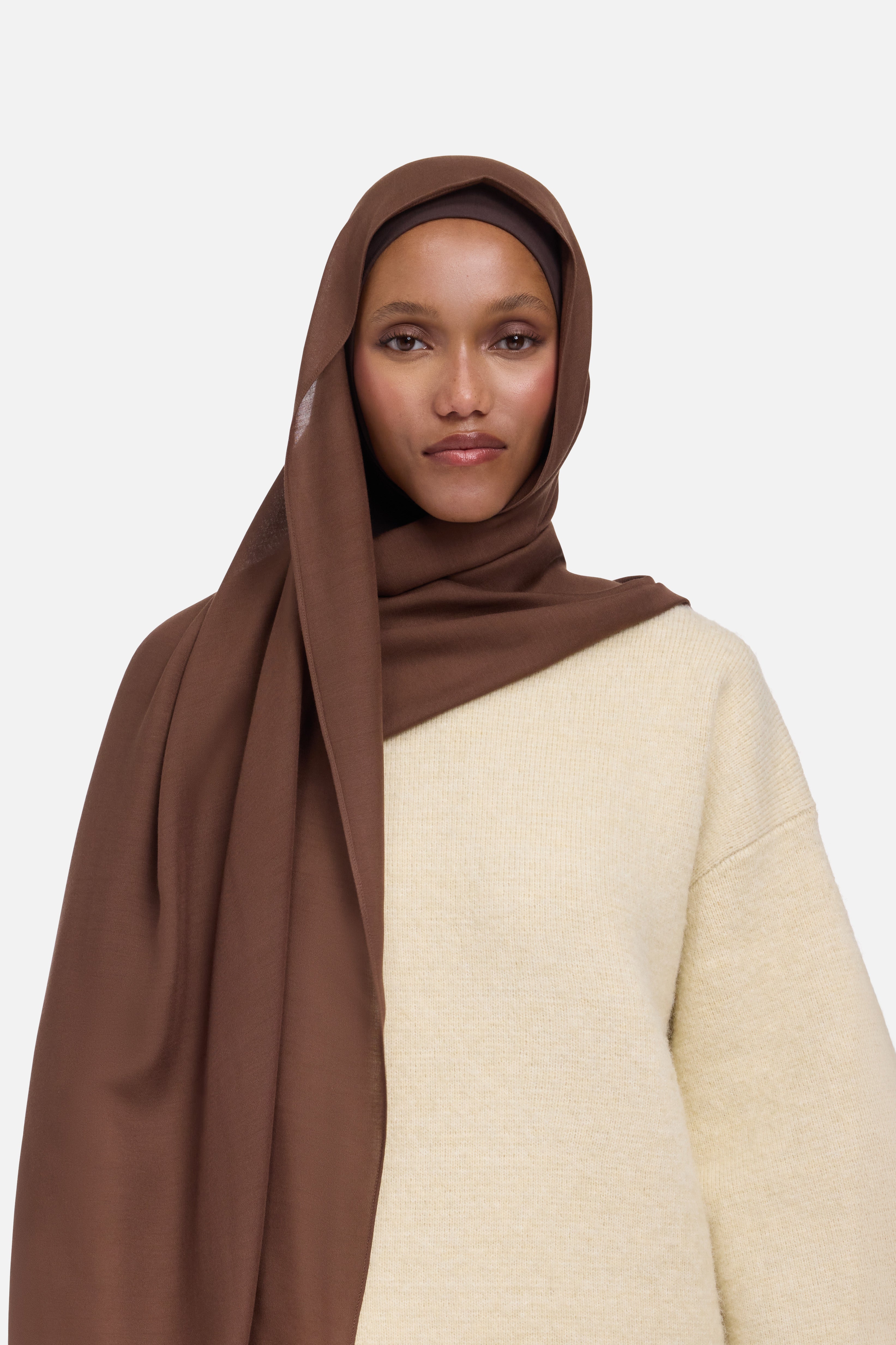 Weightless Woven Scarf | Chocolate