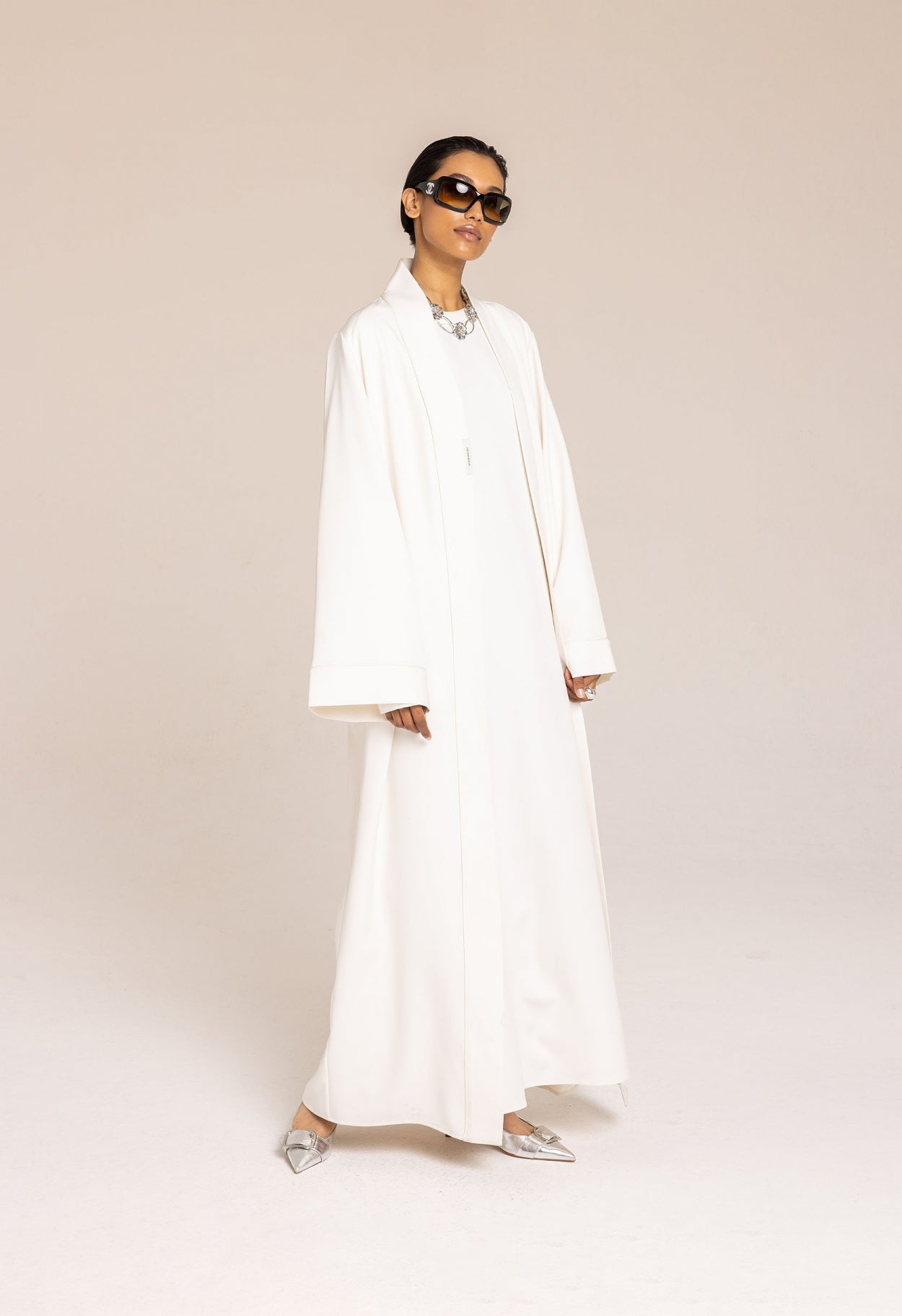 Essential Abaya - Short | Cream White