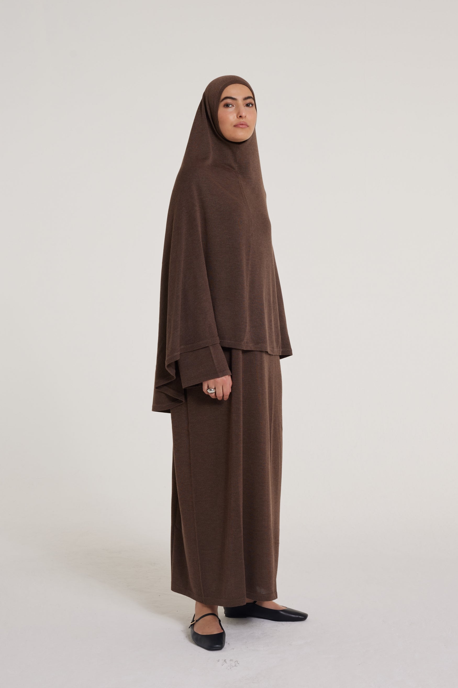 Knitted Khimaar | Ash Brown