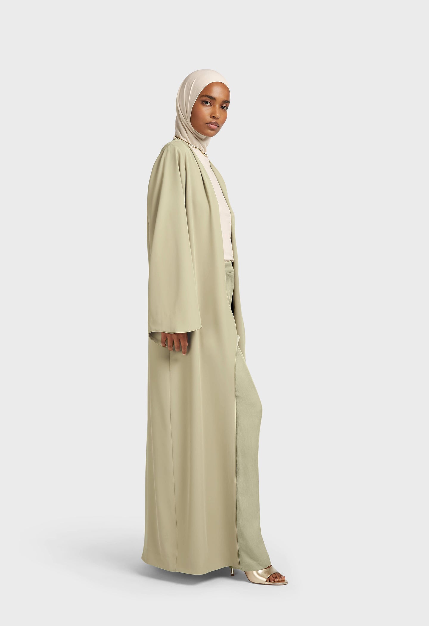 Curved Edge Abaya | Dry Basil