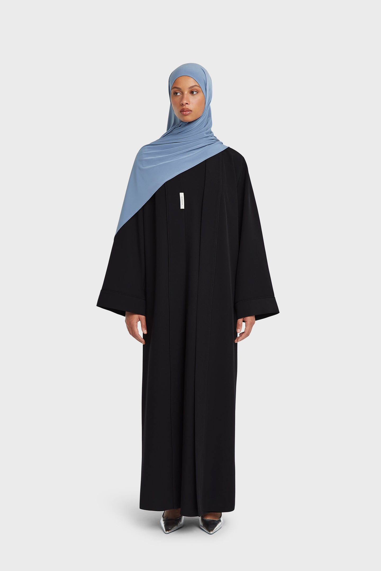 Essential Abaya Regular | Black