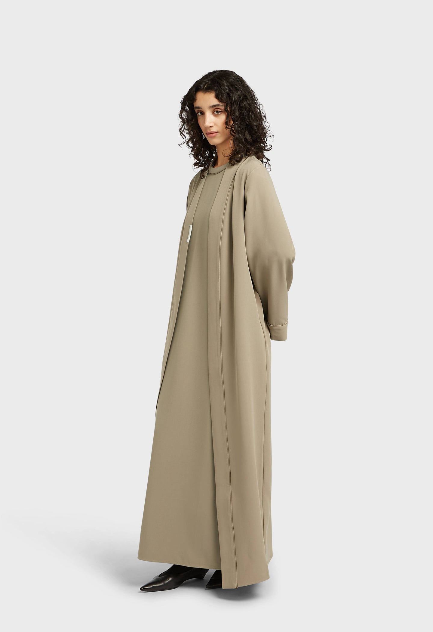 Essential Abaya  Short | Desert Brown