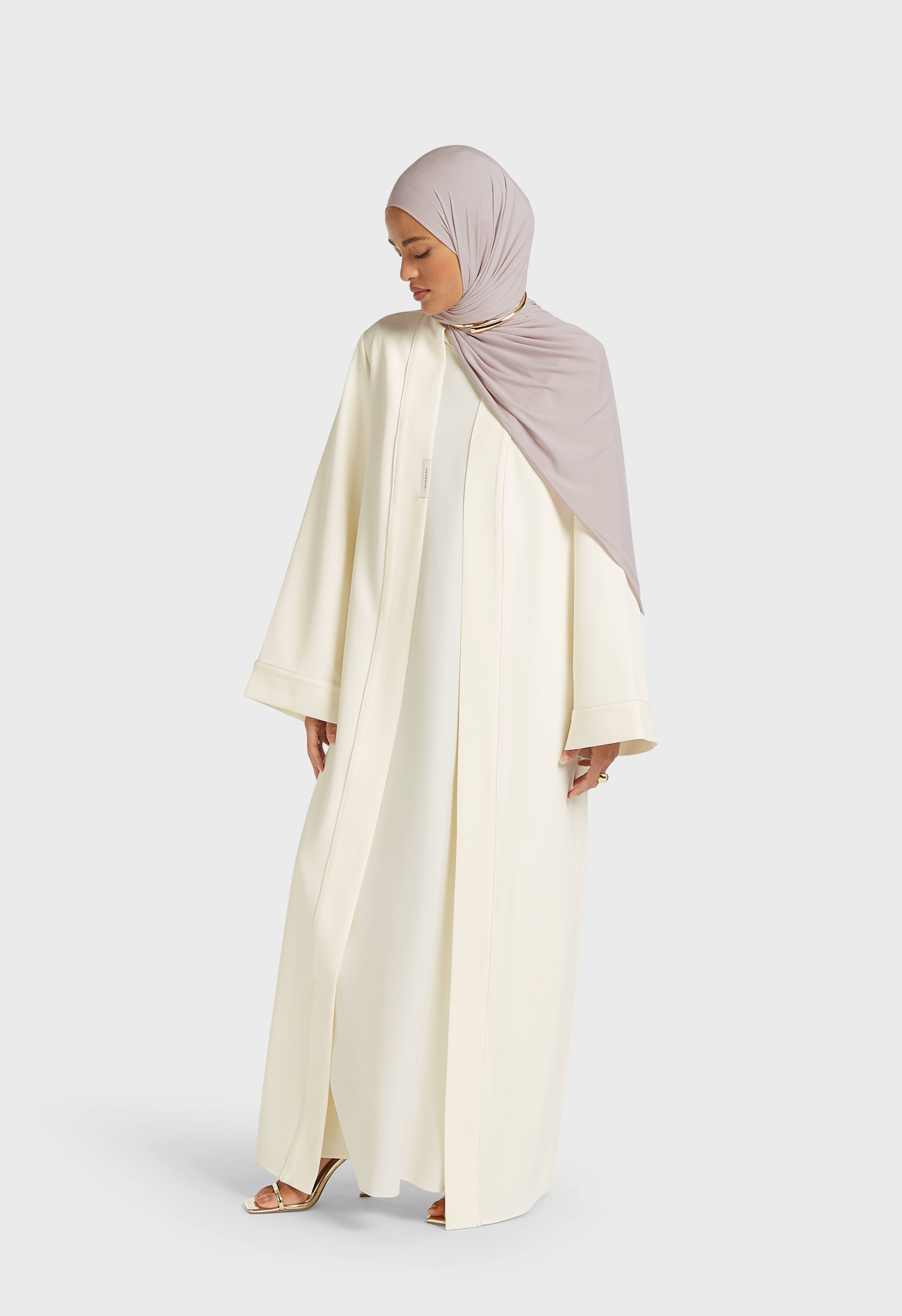 Essential Abaya  Short | Off White