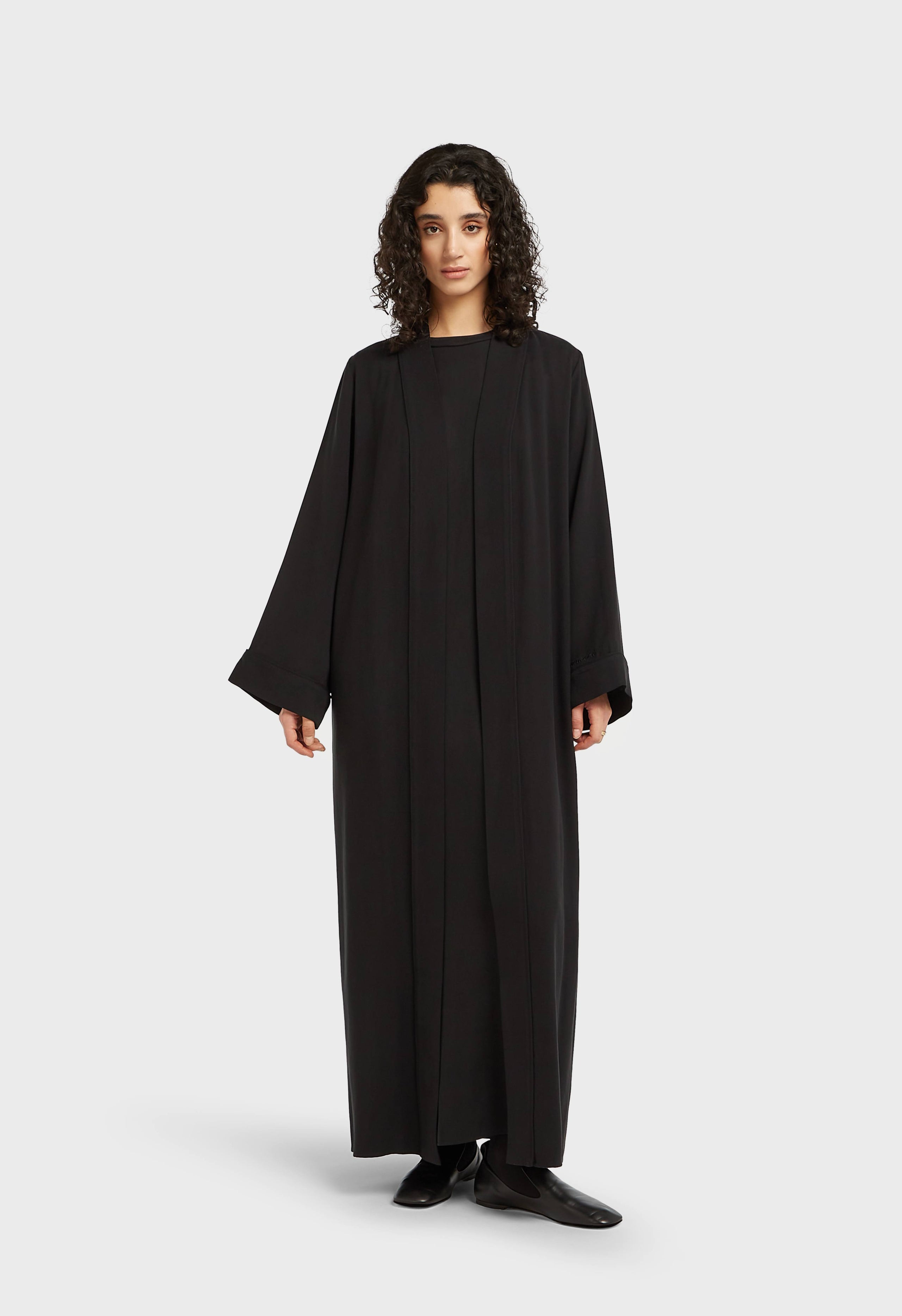 Essential Soft Woven Abaya Short | Black