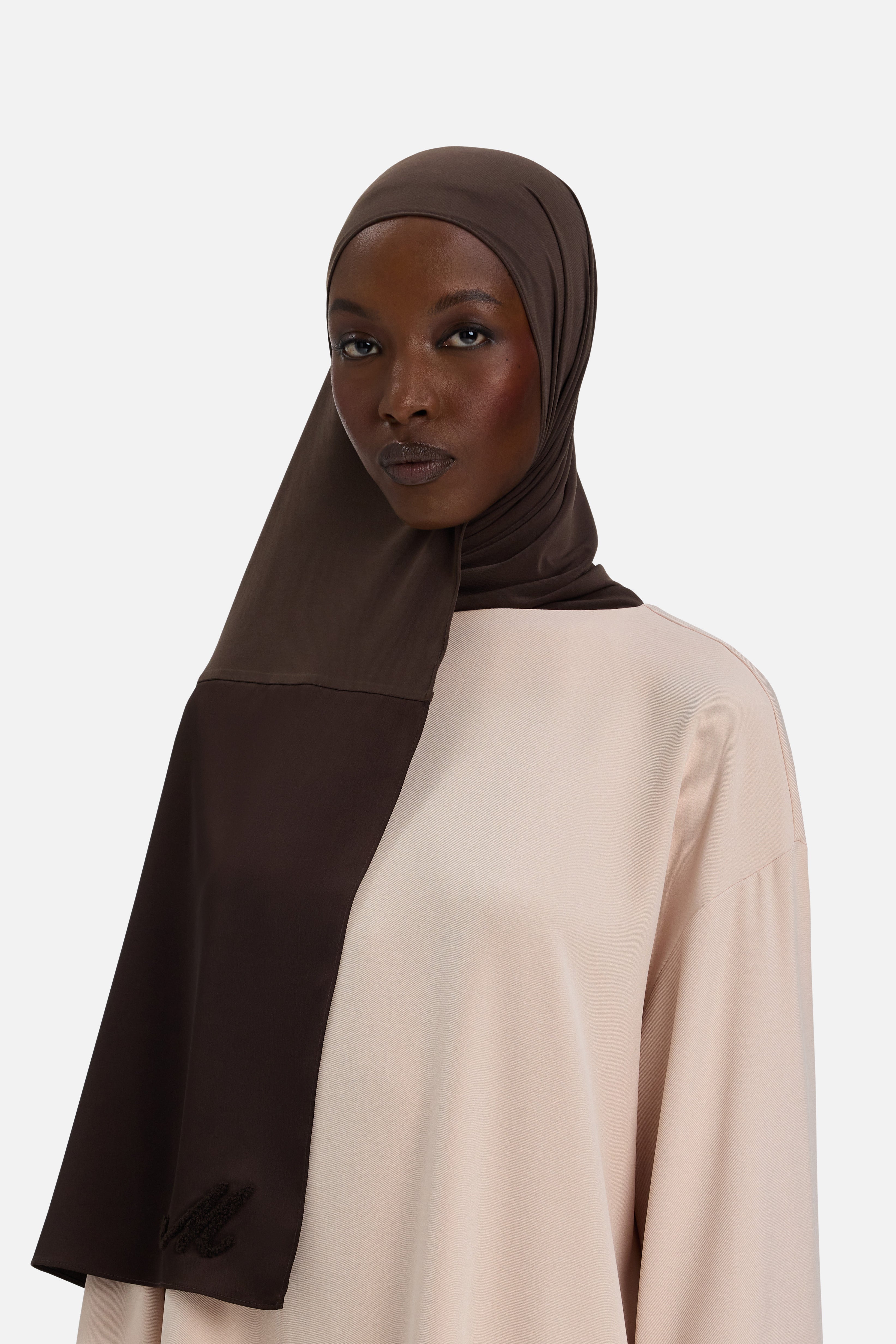 Logo Satin Edge Scarf Premium | Dark Brown