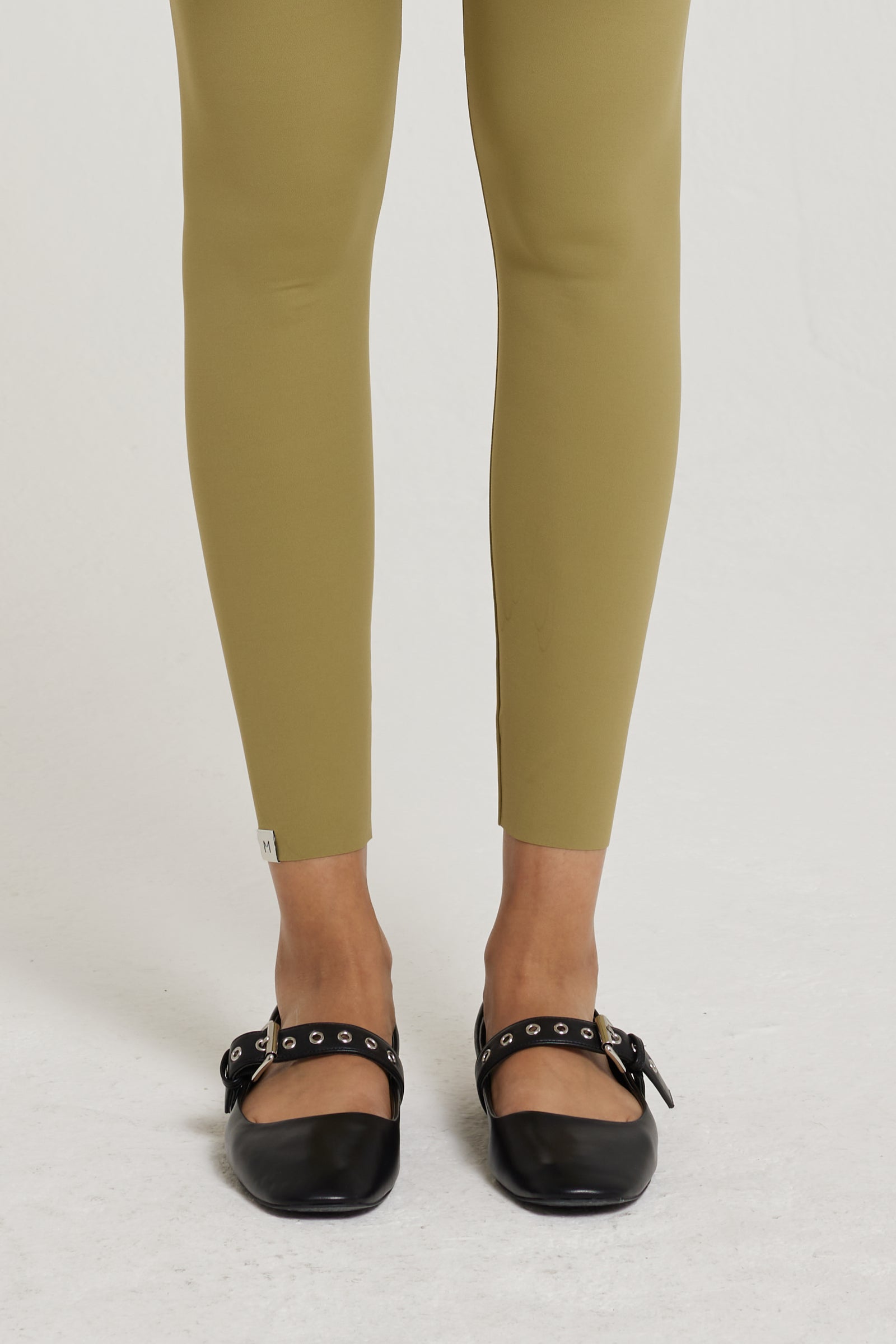 Essential Legging | Khaki Green
