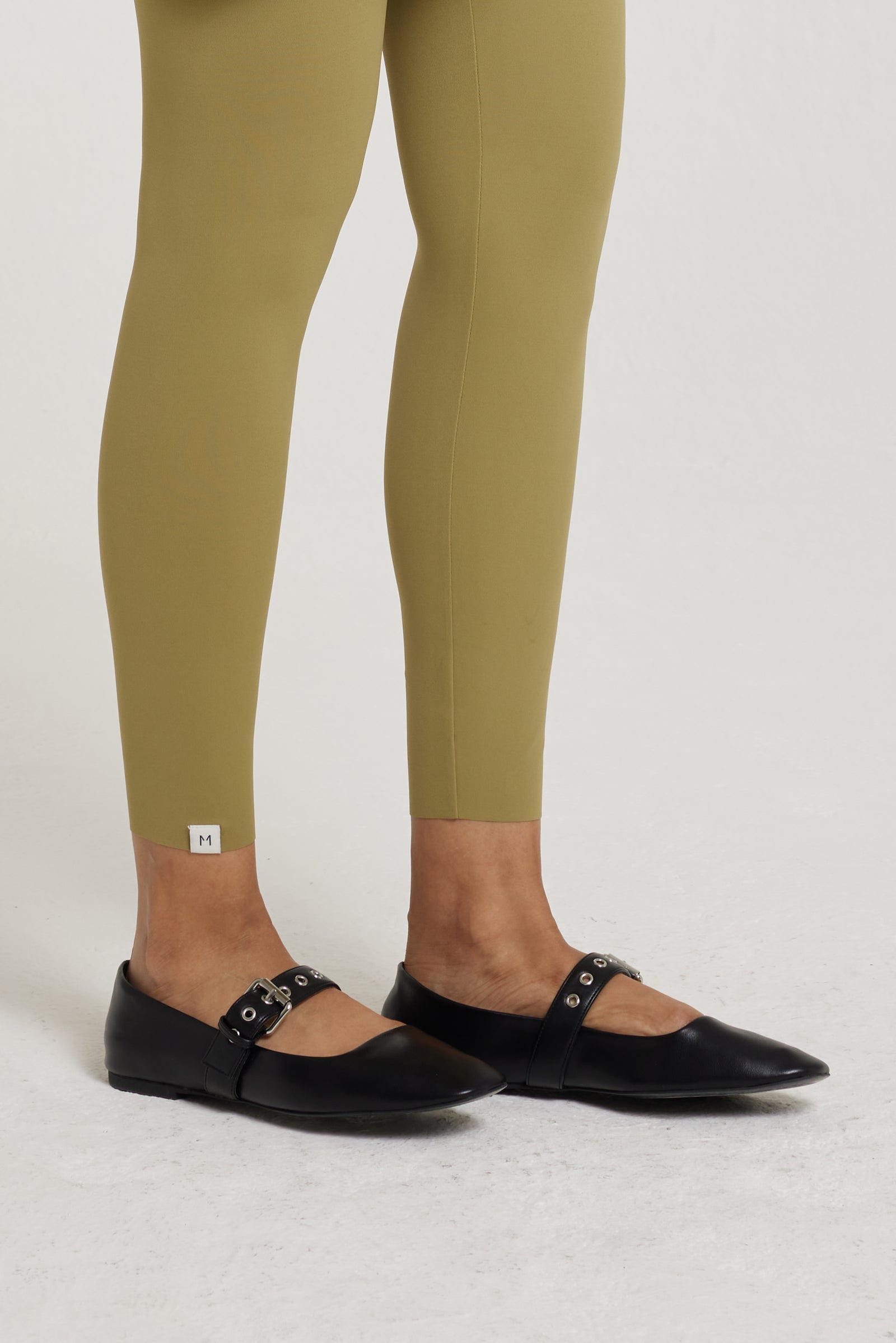 Essential Legging | Khaki Green