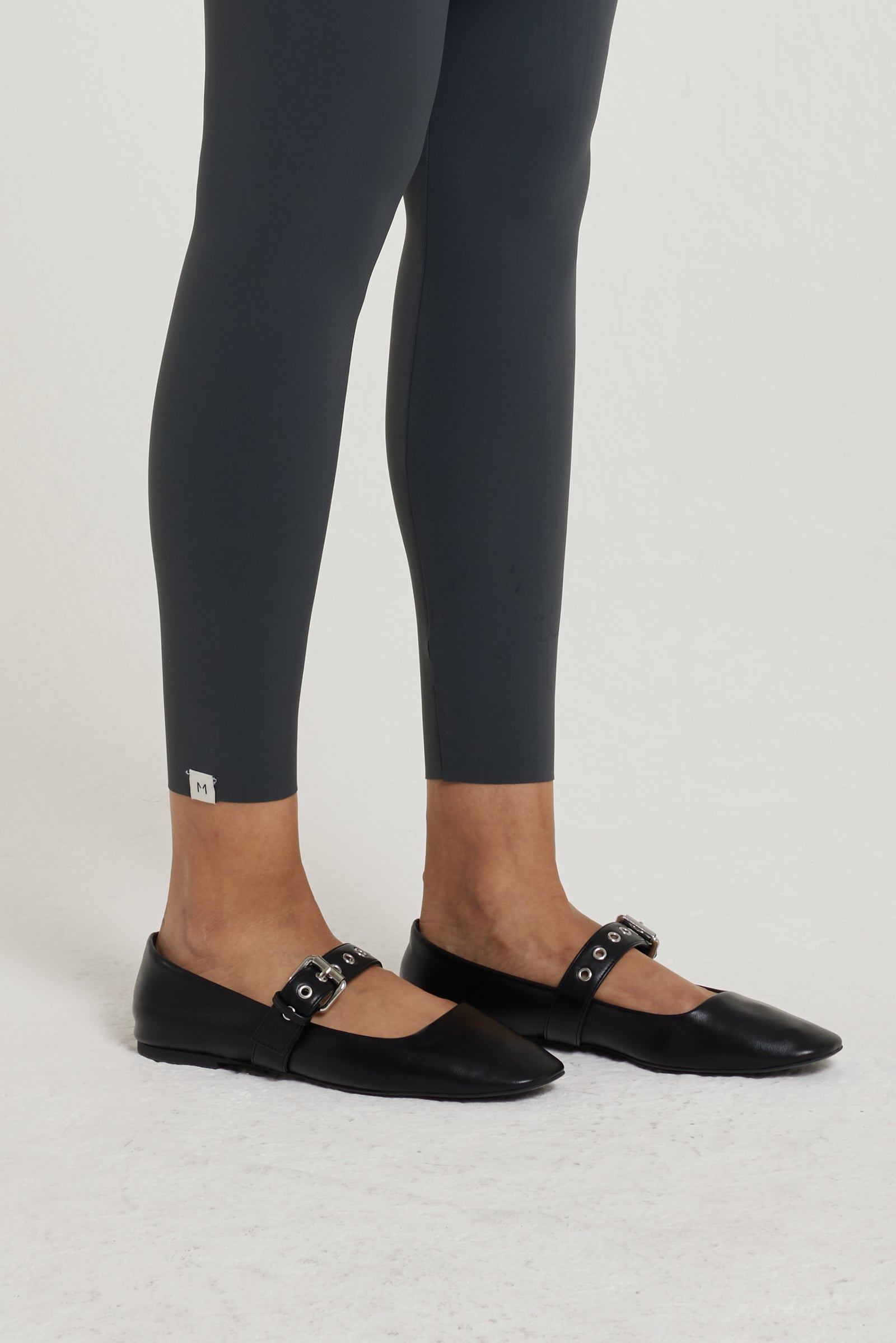 Essential Legging | Dark Grey