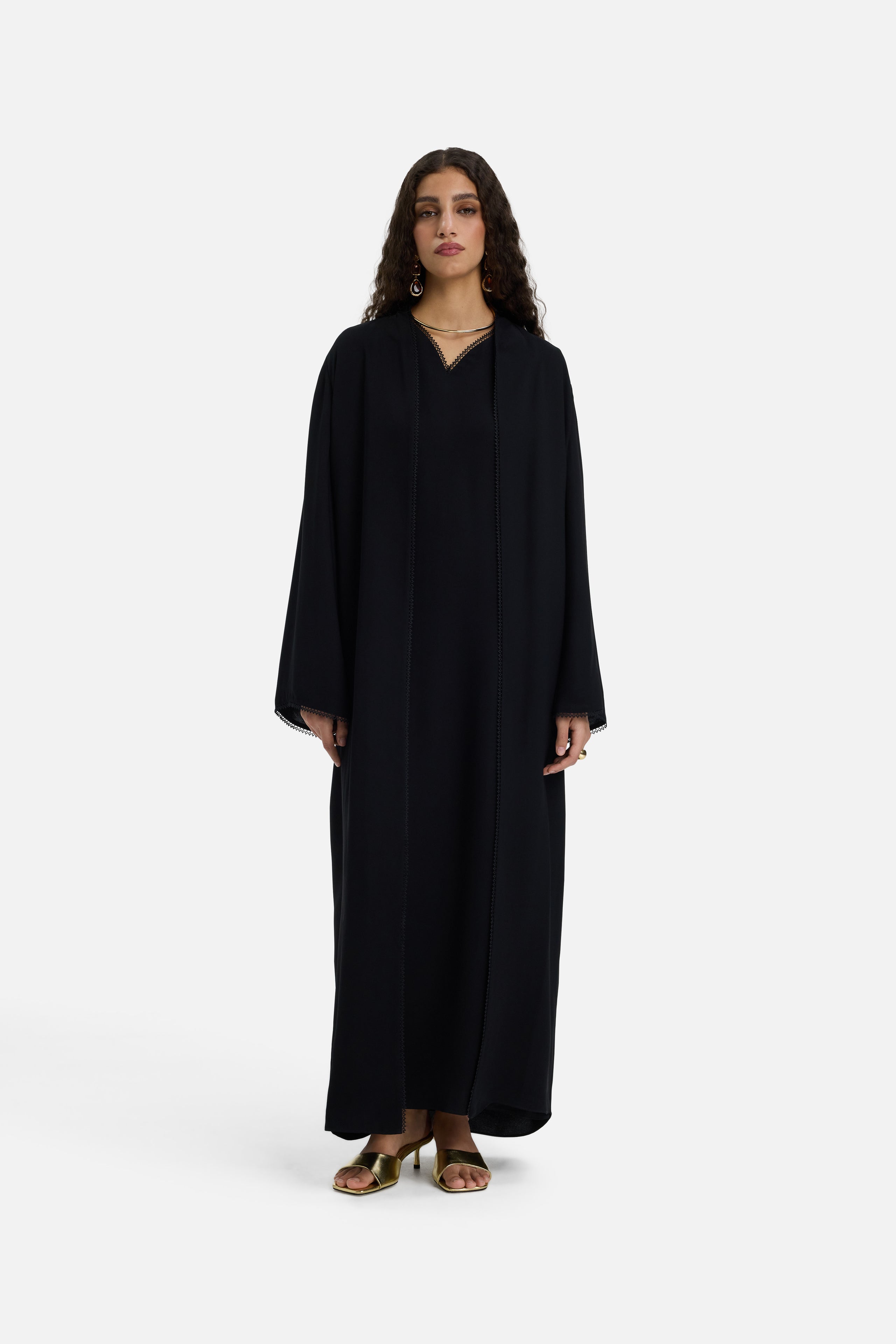 Picot Edge Abaya | Black