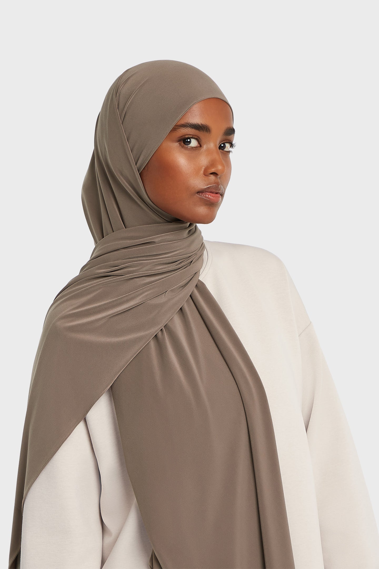 Premium Jersey Scarf | Ash Brown