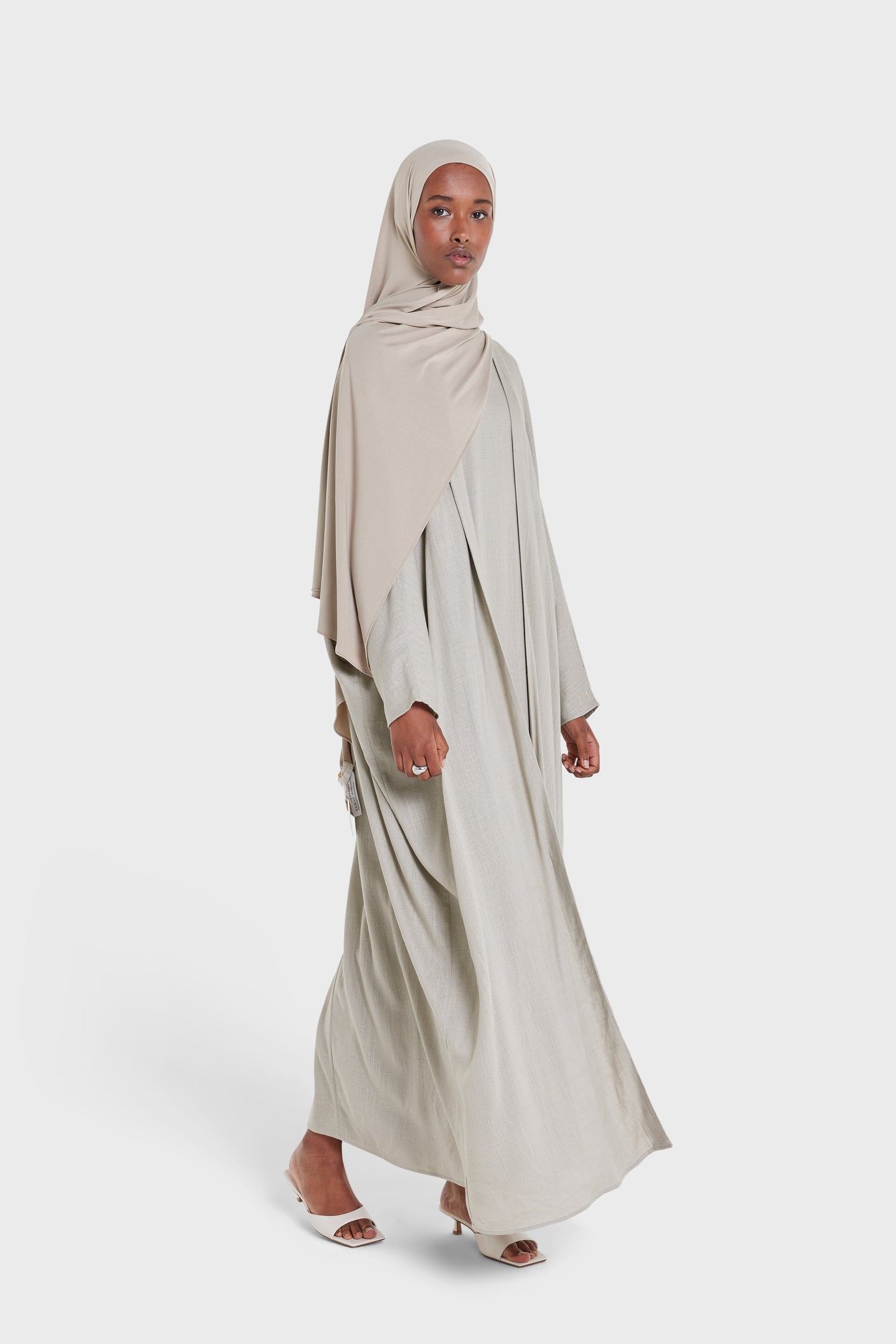 Batsleeve Abaya | Light Sage