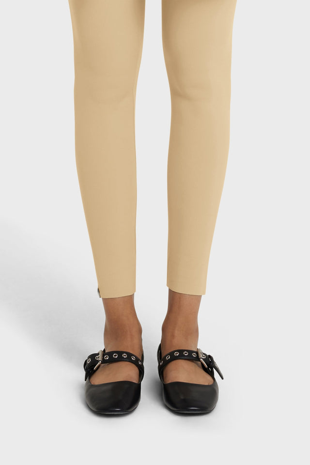 Essential Legging | Warm Butter