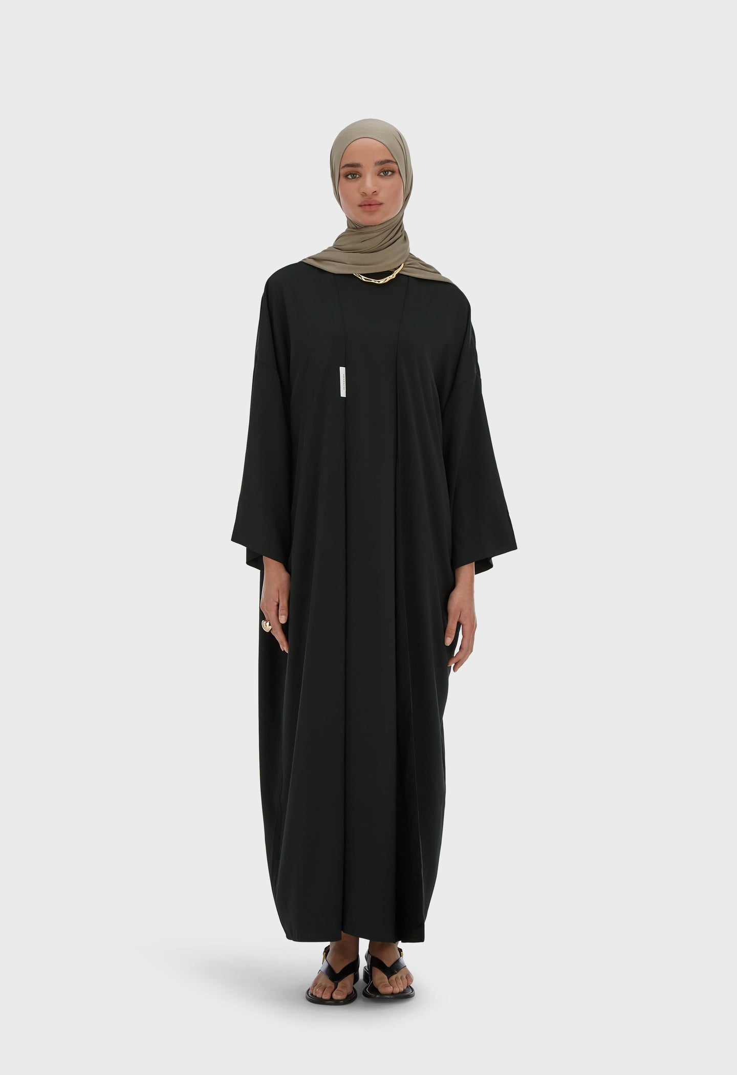 Sleeveless Woven Dress Regular | Black