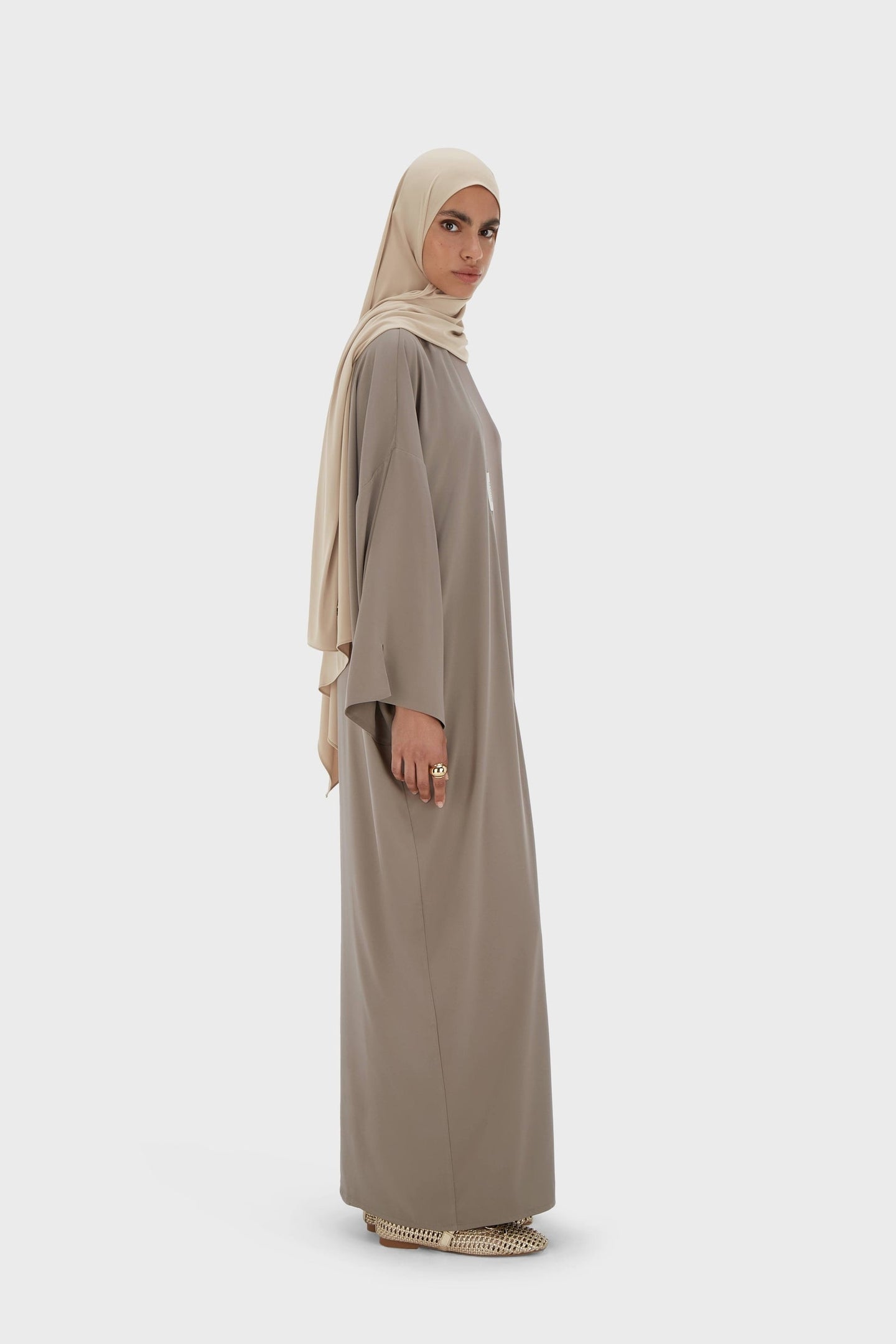 Woven Abaya Short | Taupe