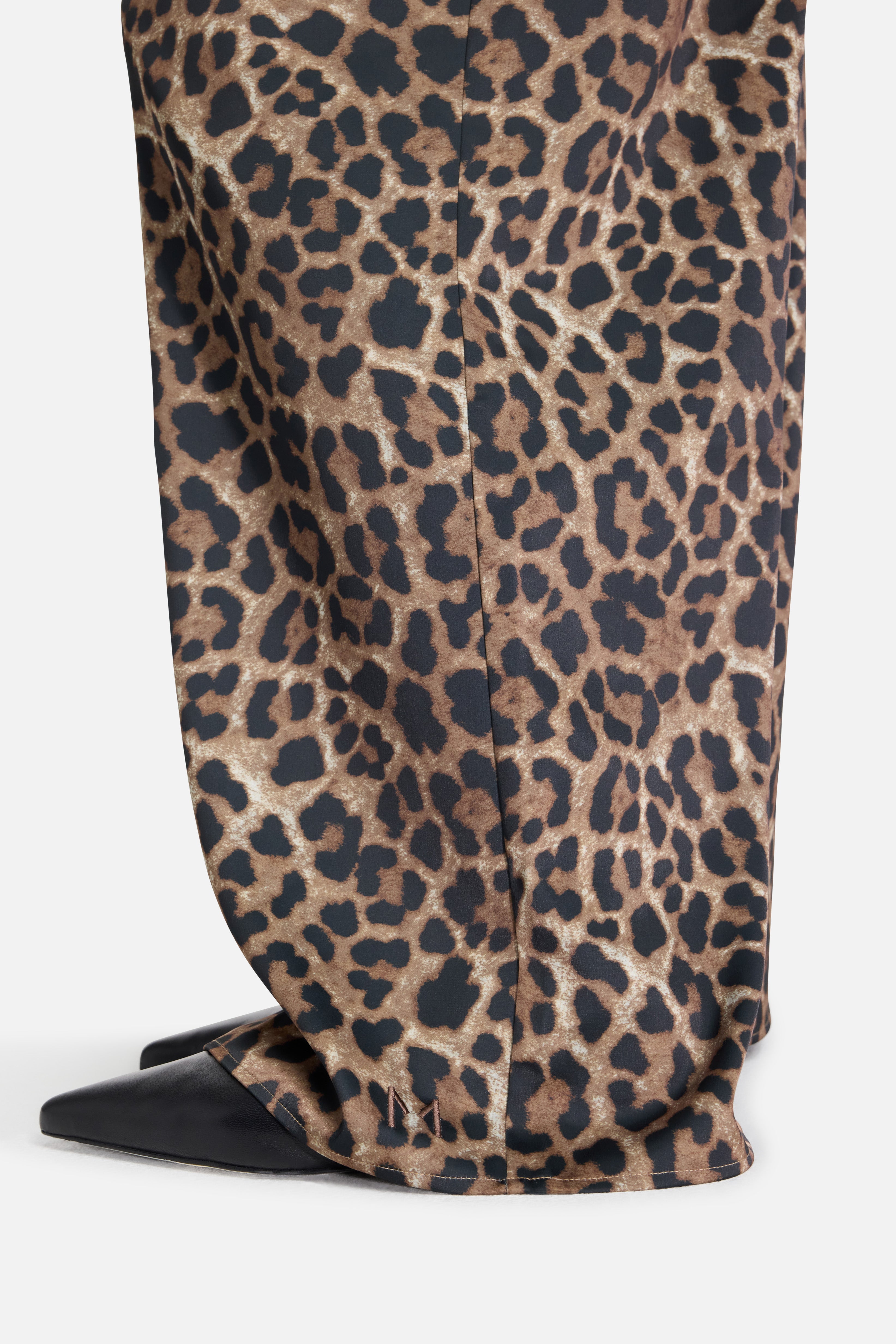 Satin Pleated Pants | Leopard