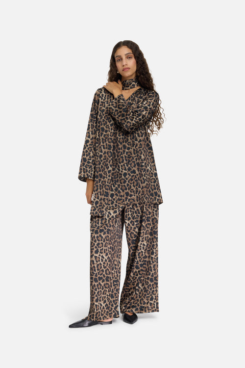 Satin Pleated Pants | Leopard